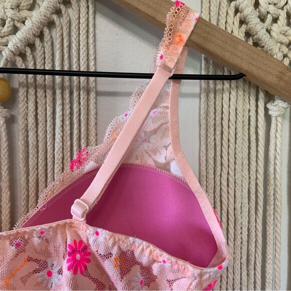 VICTORIA’S SECRET PINK Lightly Lined Lace Bralette Pink Floral Size Small - Picture 6 of 14